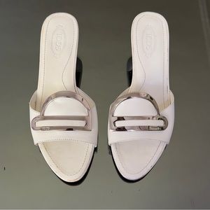 Tod’s white heeled sandals